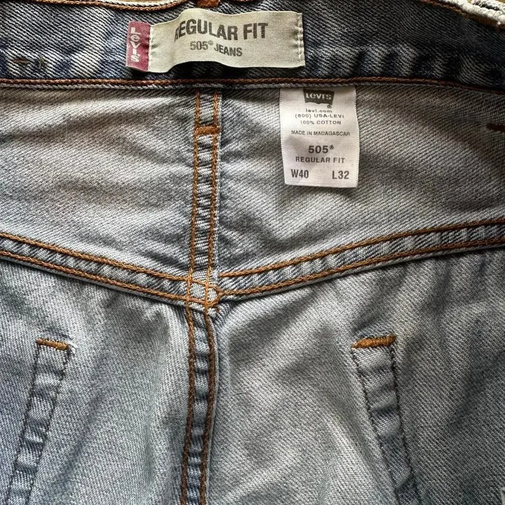 Vintage Levi’s 505 jeans Red Tab little e 100% cotton men 36x30 straight leg y2k
